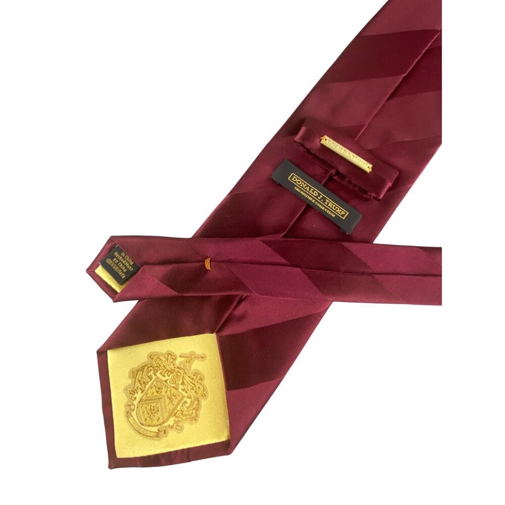 Donald J. Trump Mens Silk Tie Burgundy Red Striped Tone On Tone Signature 59"x4"